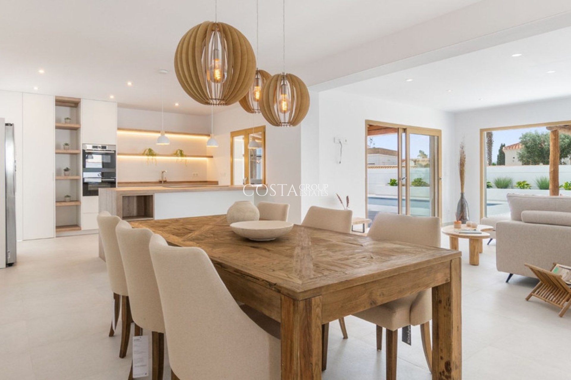 Wiederverkauf - Villa -
Torrevieja - Torrevieja Centro