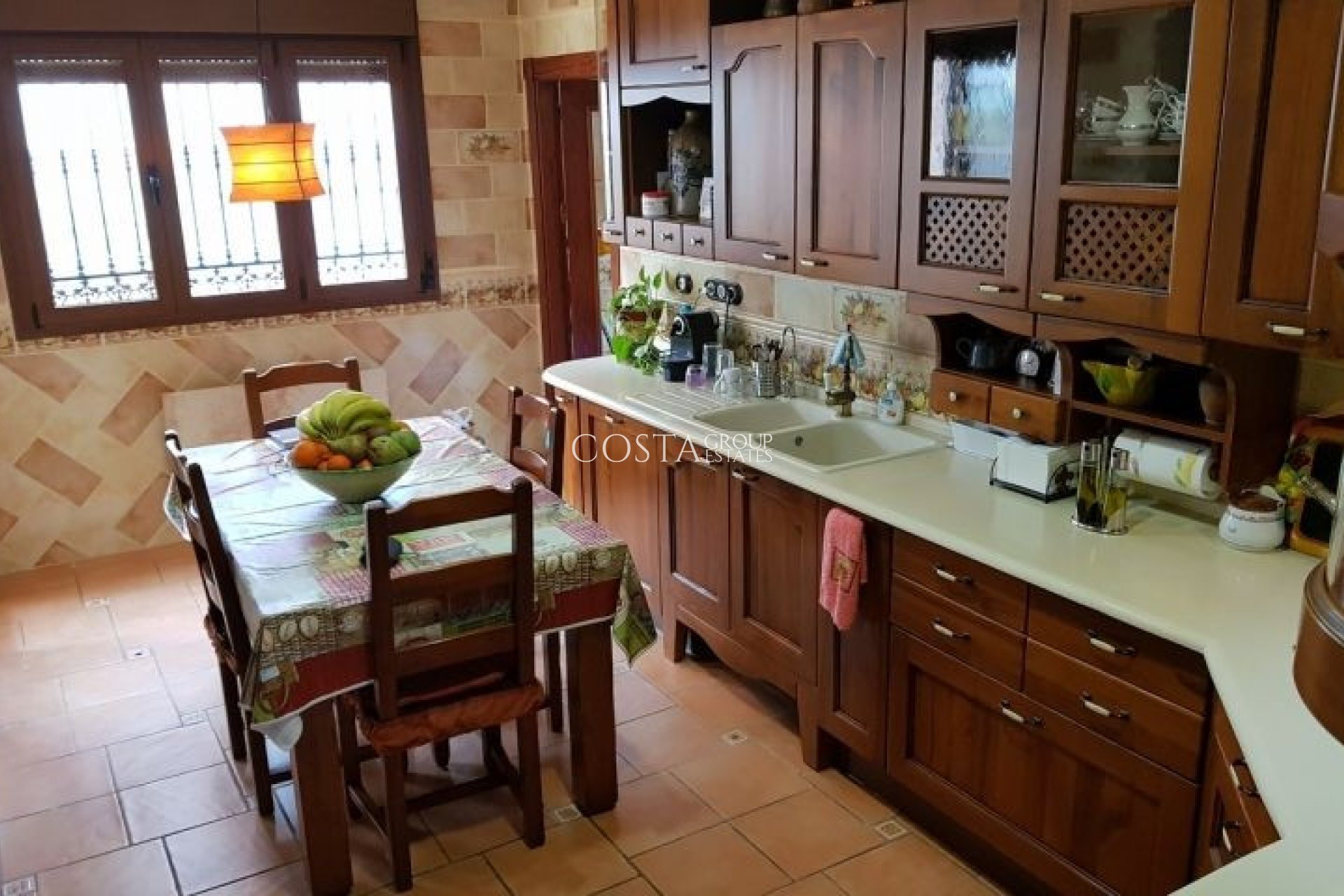 Wiederverkauf - Villa -
Torrevieja - Torrevieja Centro