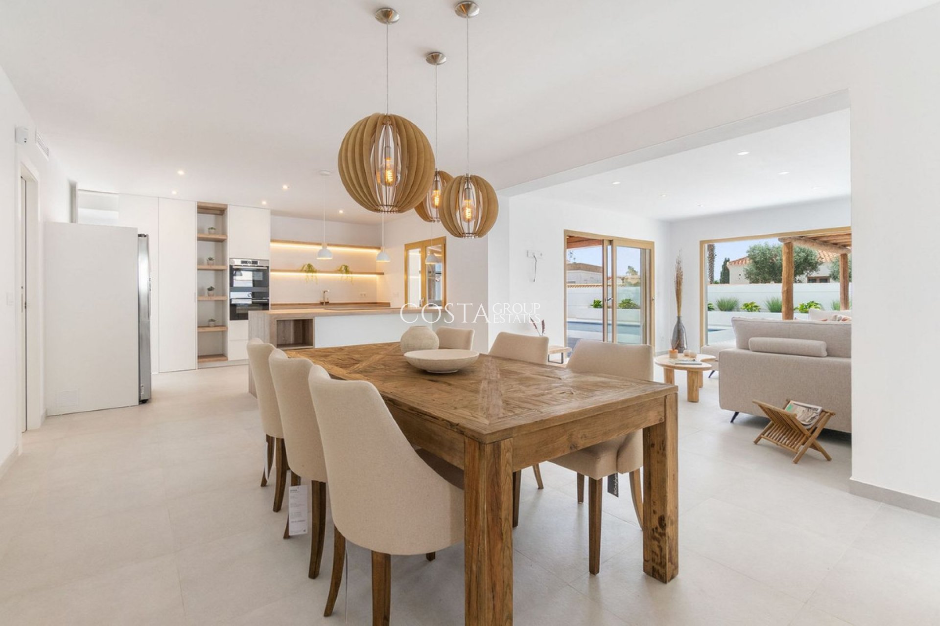 Wiederverkauf - Villa -
Torrevieja - Torrevieja Centro