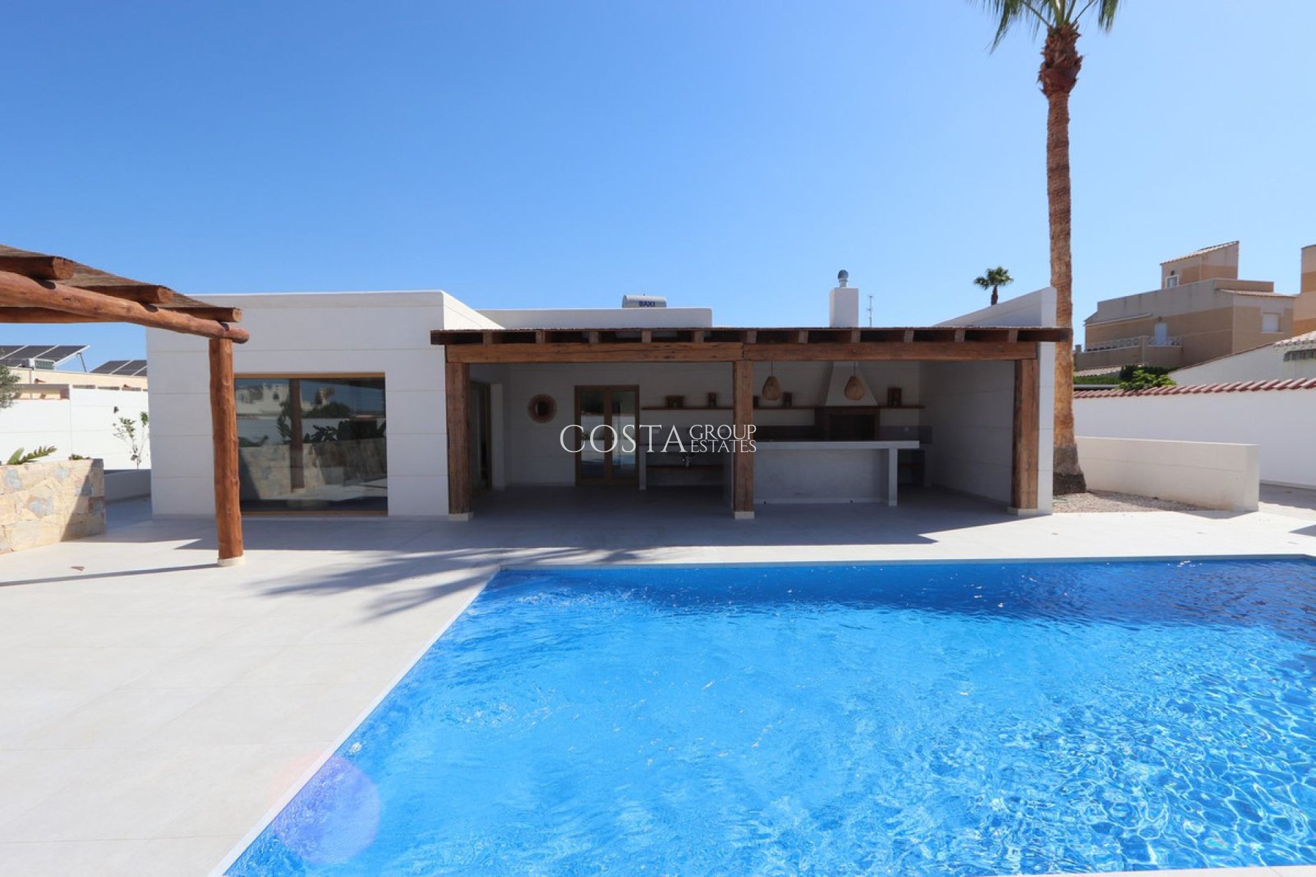 Wiederverkauf - Villa -
Torrevieja - Torrevieja Centro