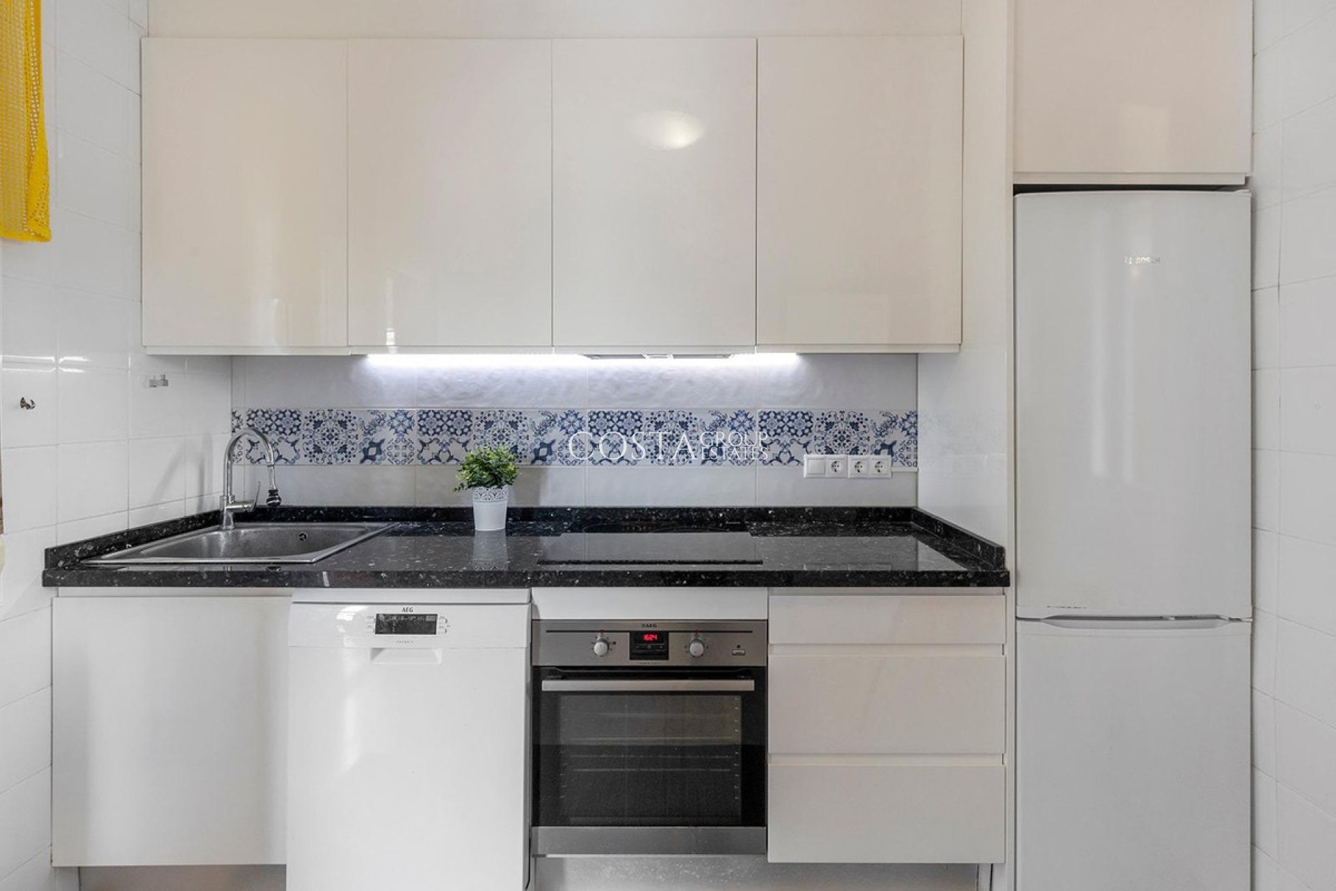 Wiederverkauf - Villa -
Torrevieja - Torrevieja Centro