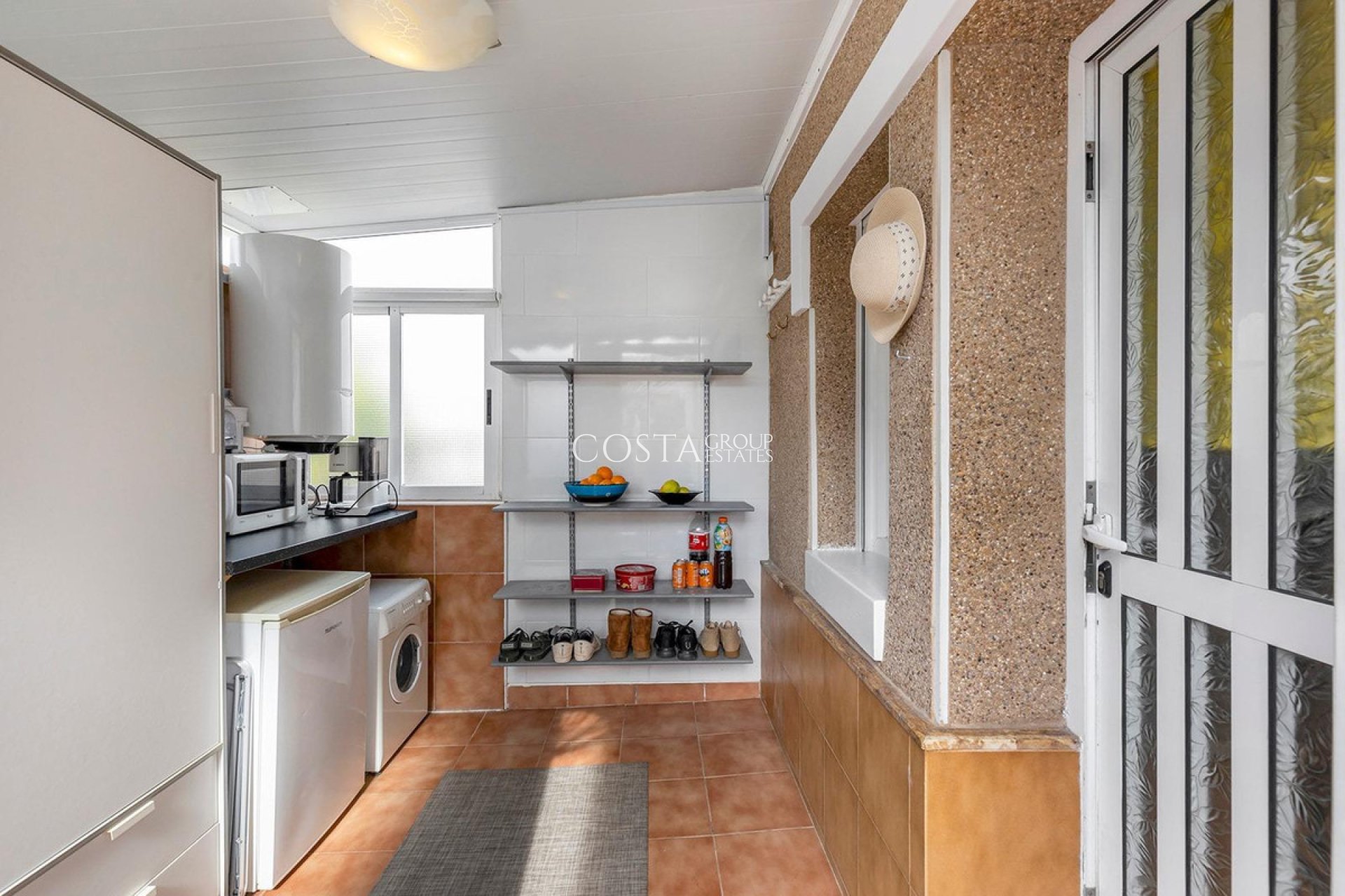 Wiederverkauf - Villa -
Torrevieja - Torrevieja Centro