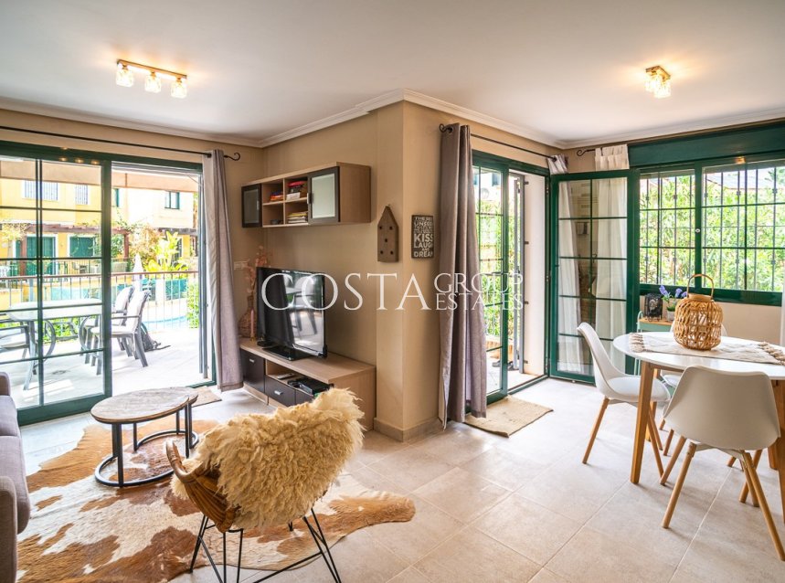 Wiederverkauf - Villa -
Torrevieja - Torrevieja Centro