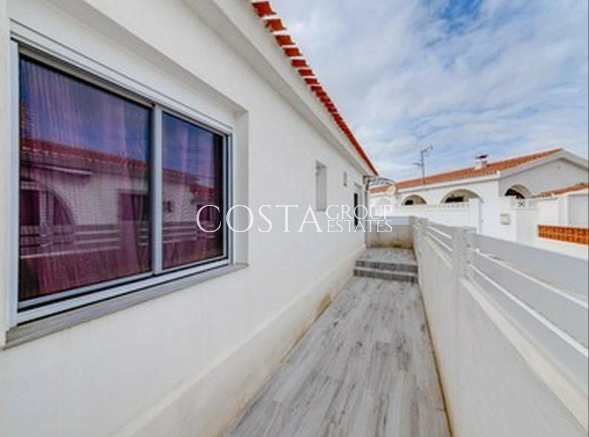 Wiederverkauf - Villa -
Torrevieja - Torrevieja Centro