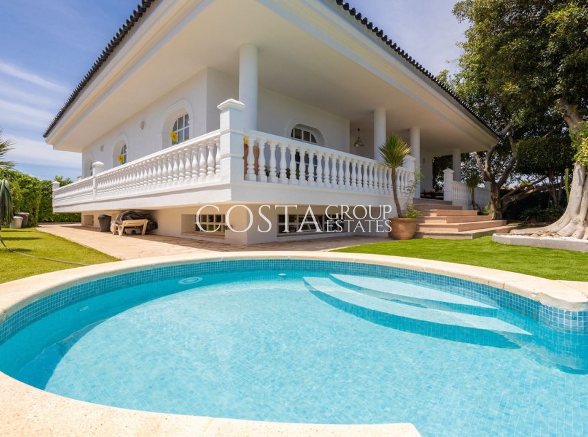 Wiederverkauf - Villa -
Torrevieja - Torrevieja Centro