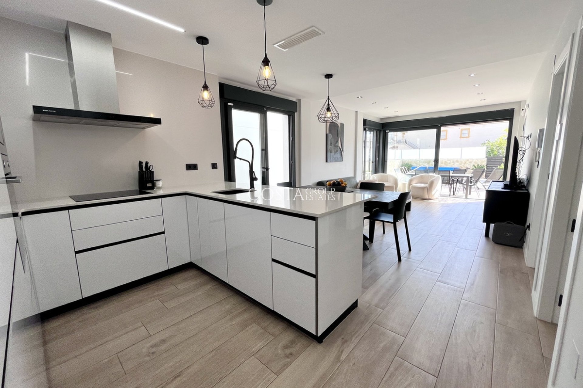 Wiederverkauf - Villa -
Torrevieja