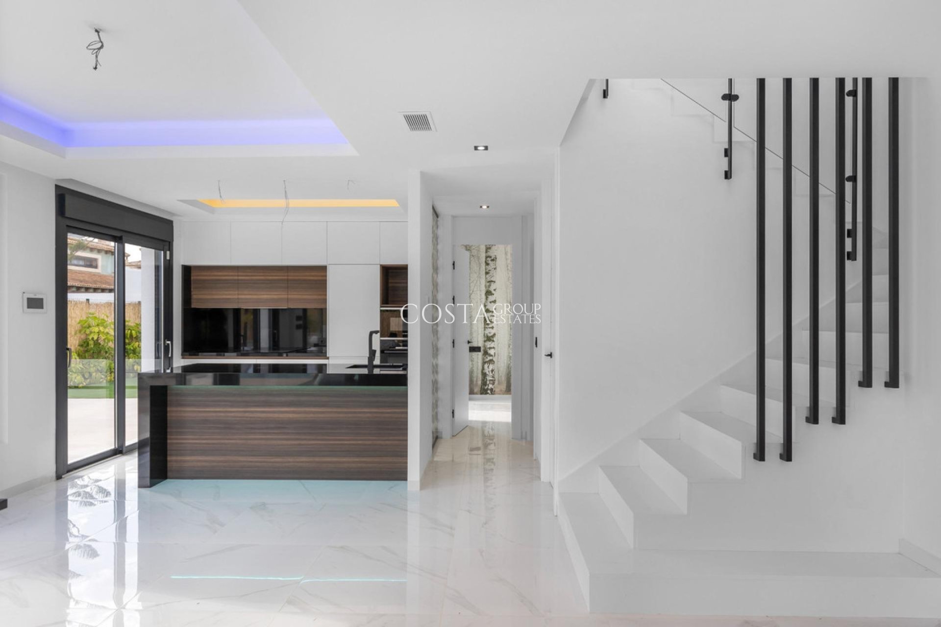 Wiederverkauf - Villa -
Torrevieja