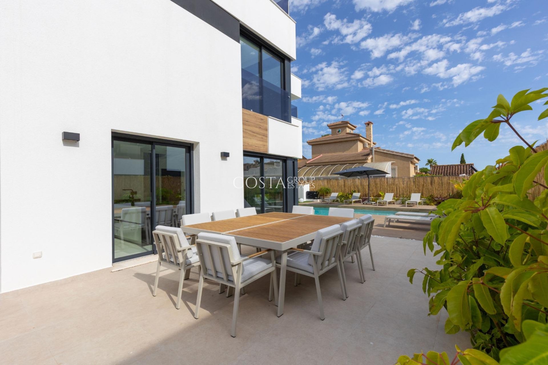 Wiederverkauf - Villa -
Torrevieja