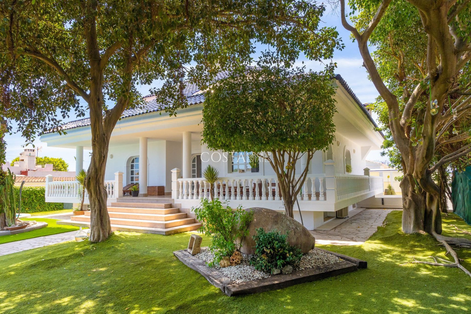 Wiederverkauf - Villa -
Torrevieja