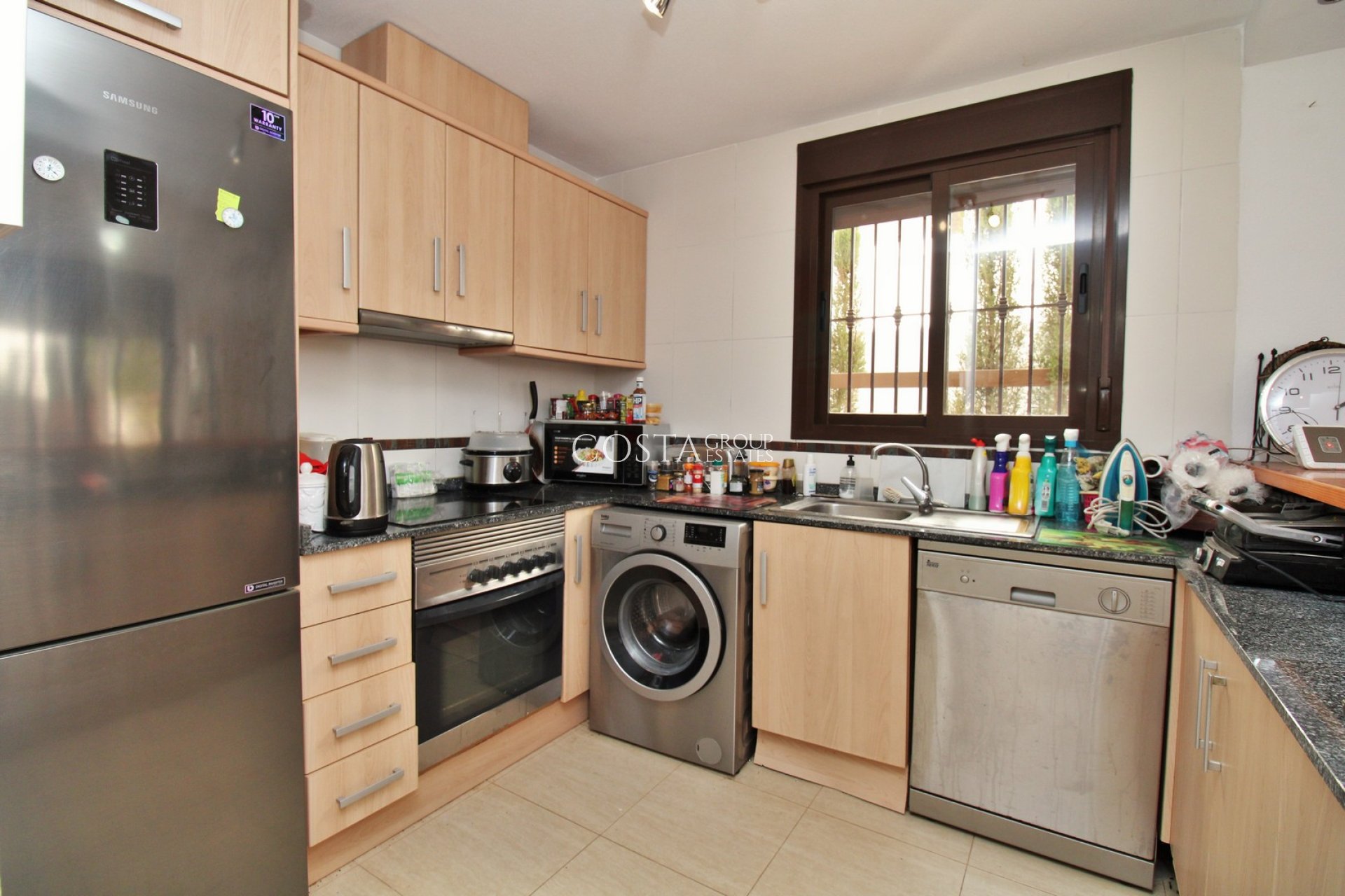 Wiederverkauf - Villa -
Villamartín - PAU 8