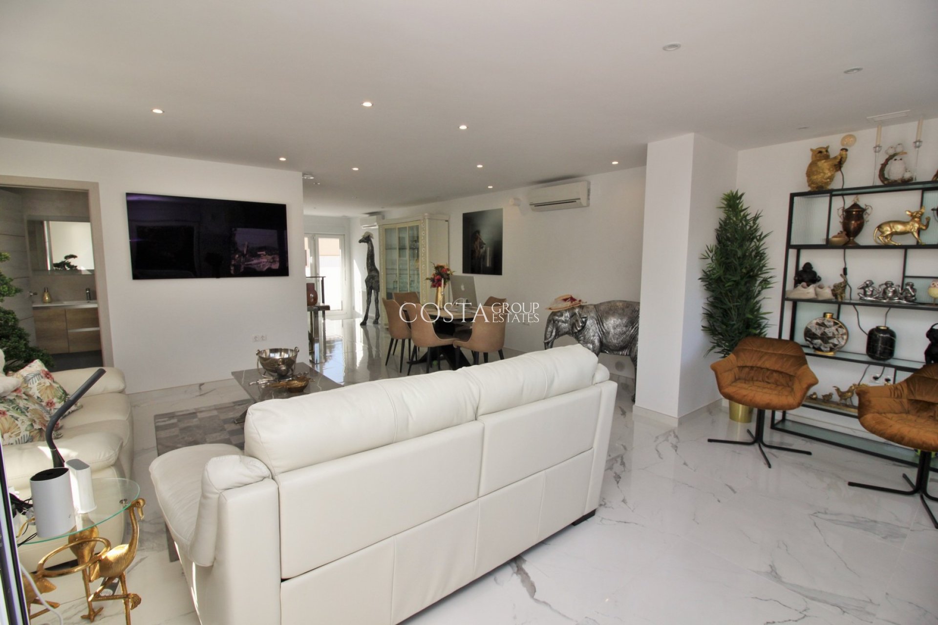 Wiederverkauf - Villa -
Villamartín