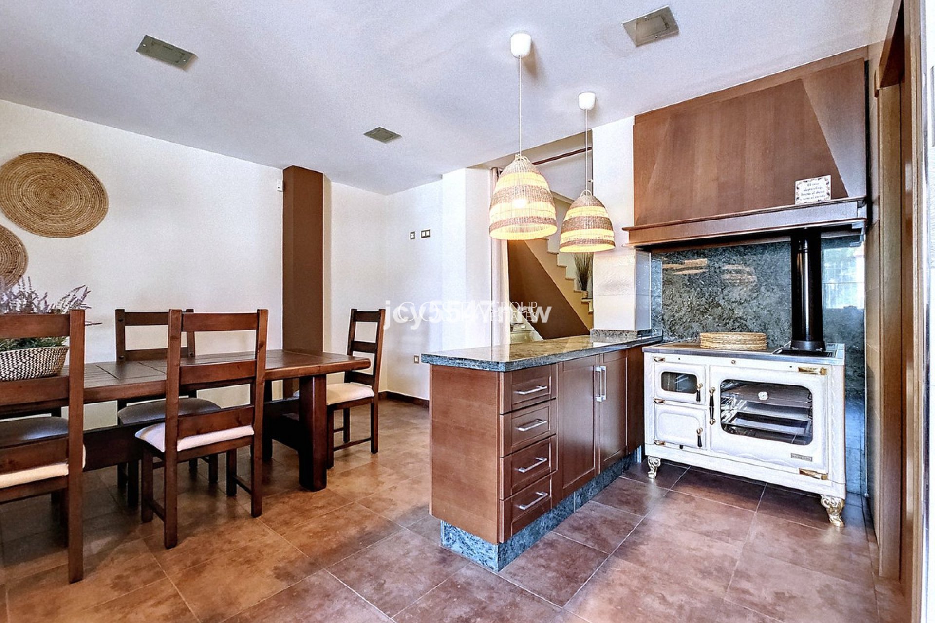 Wiederverkauf - Villa -
Yecla - Yecla Centro