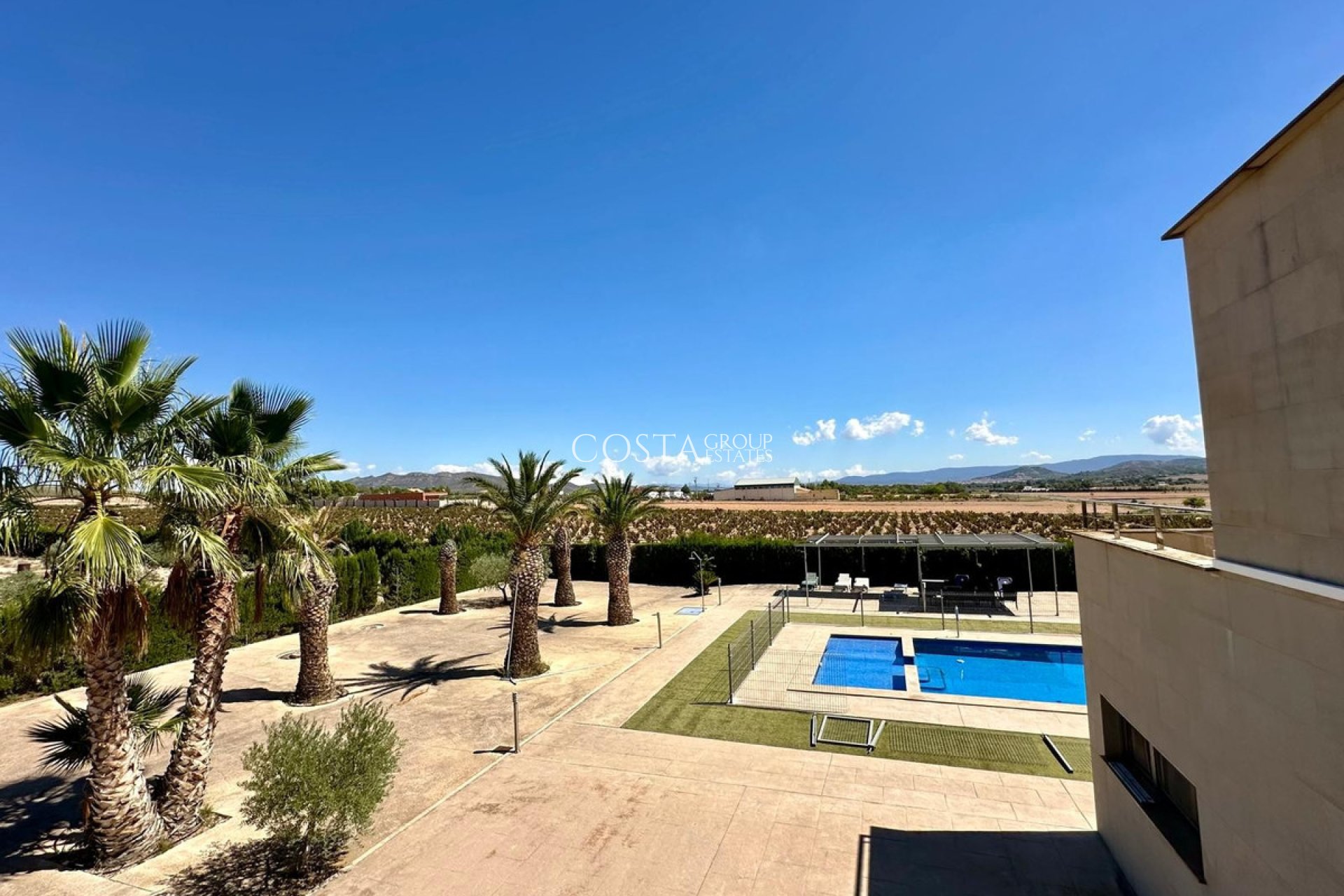 Wiederverkauf - Villa -
Yecla - Yecla Centro