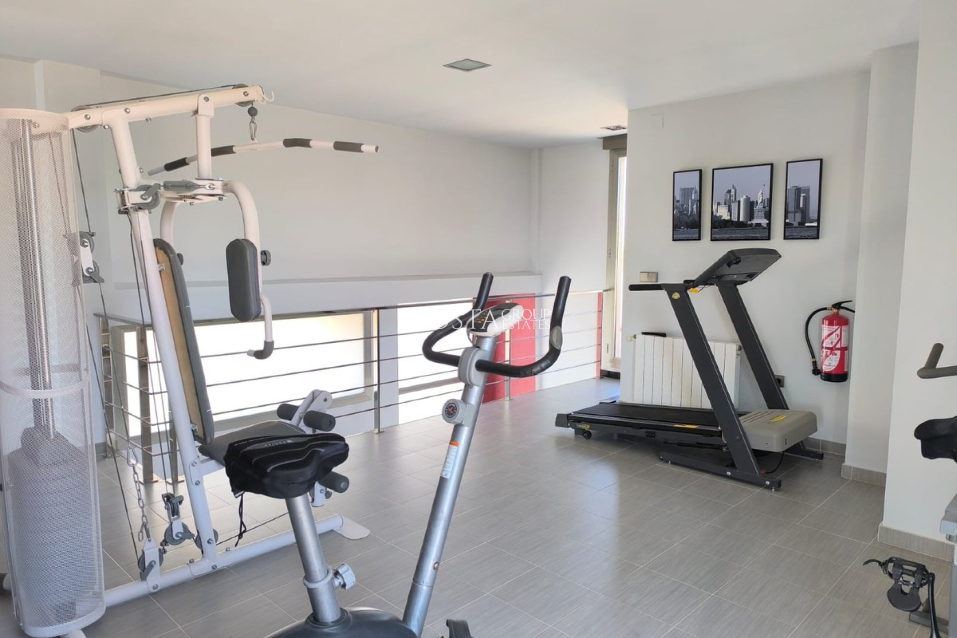 Wiederverkauf - Villa -
Yecla - Yecla Centro