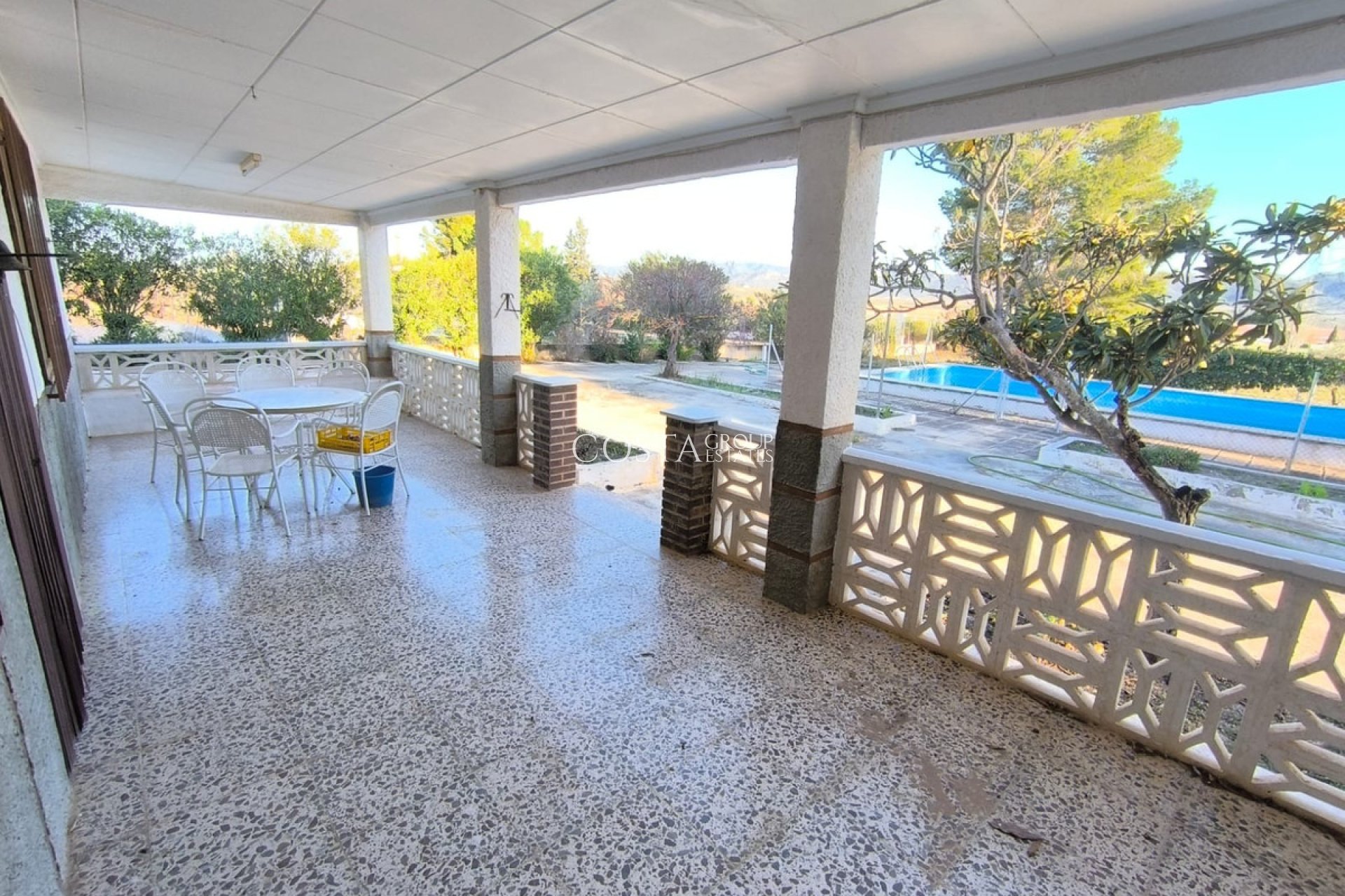 Wiederverkauf - Villa -
Yecla - Yecla Centro