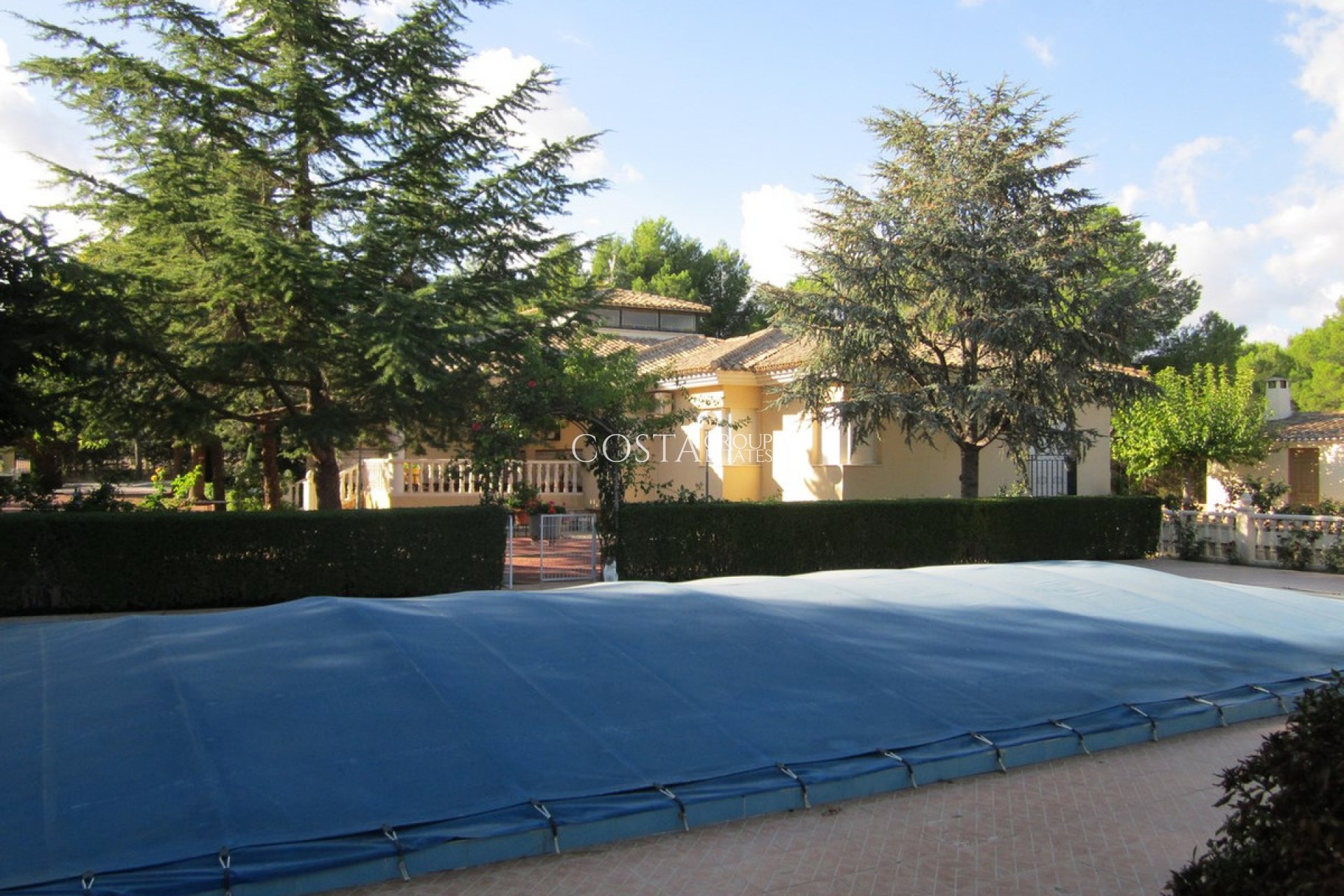 Wiederverkauf - Villa -
Yecla - Yecla Centro