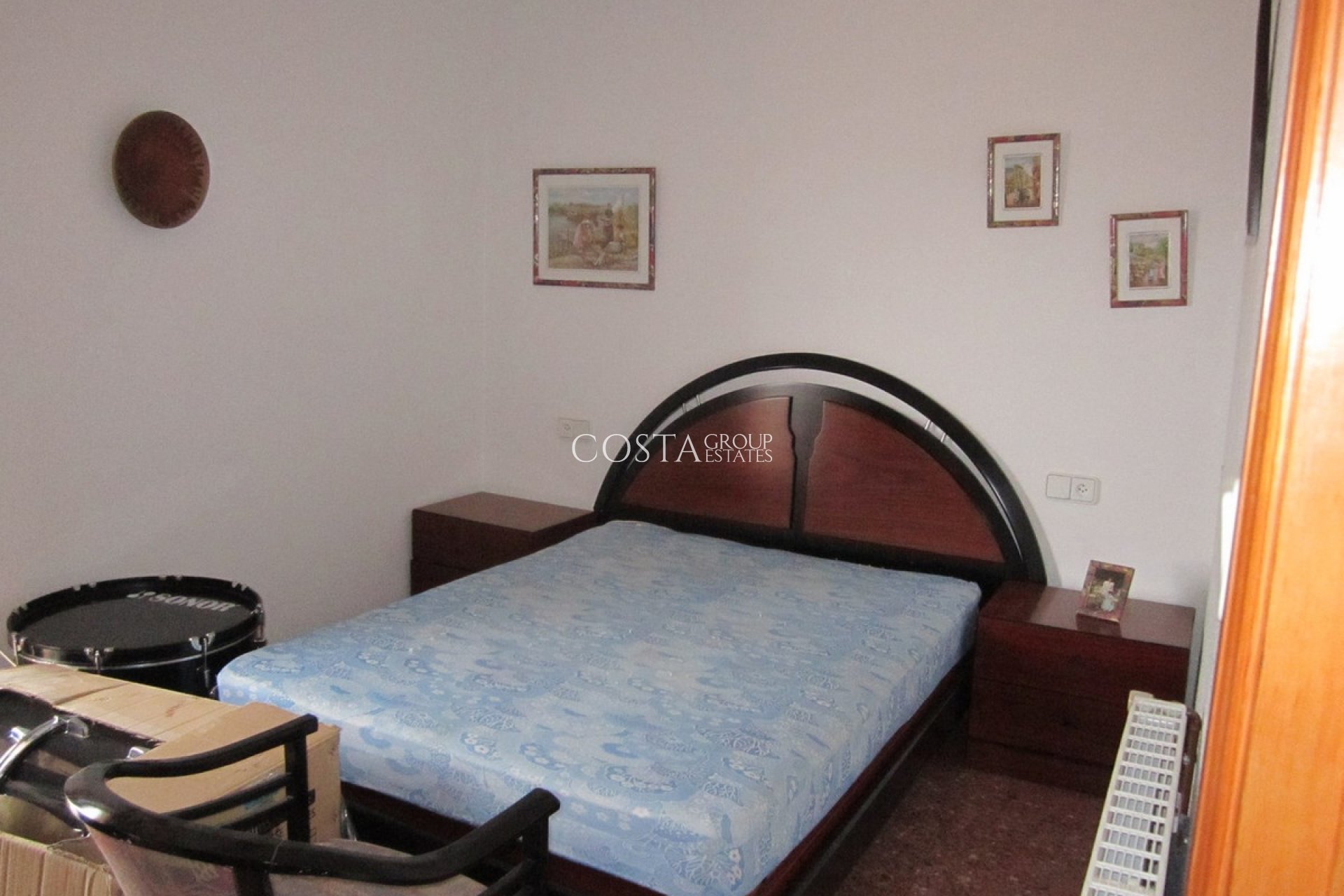 Wiederverkauf - Villa -
Yecla - Yecla Centro