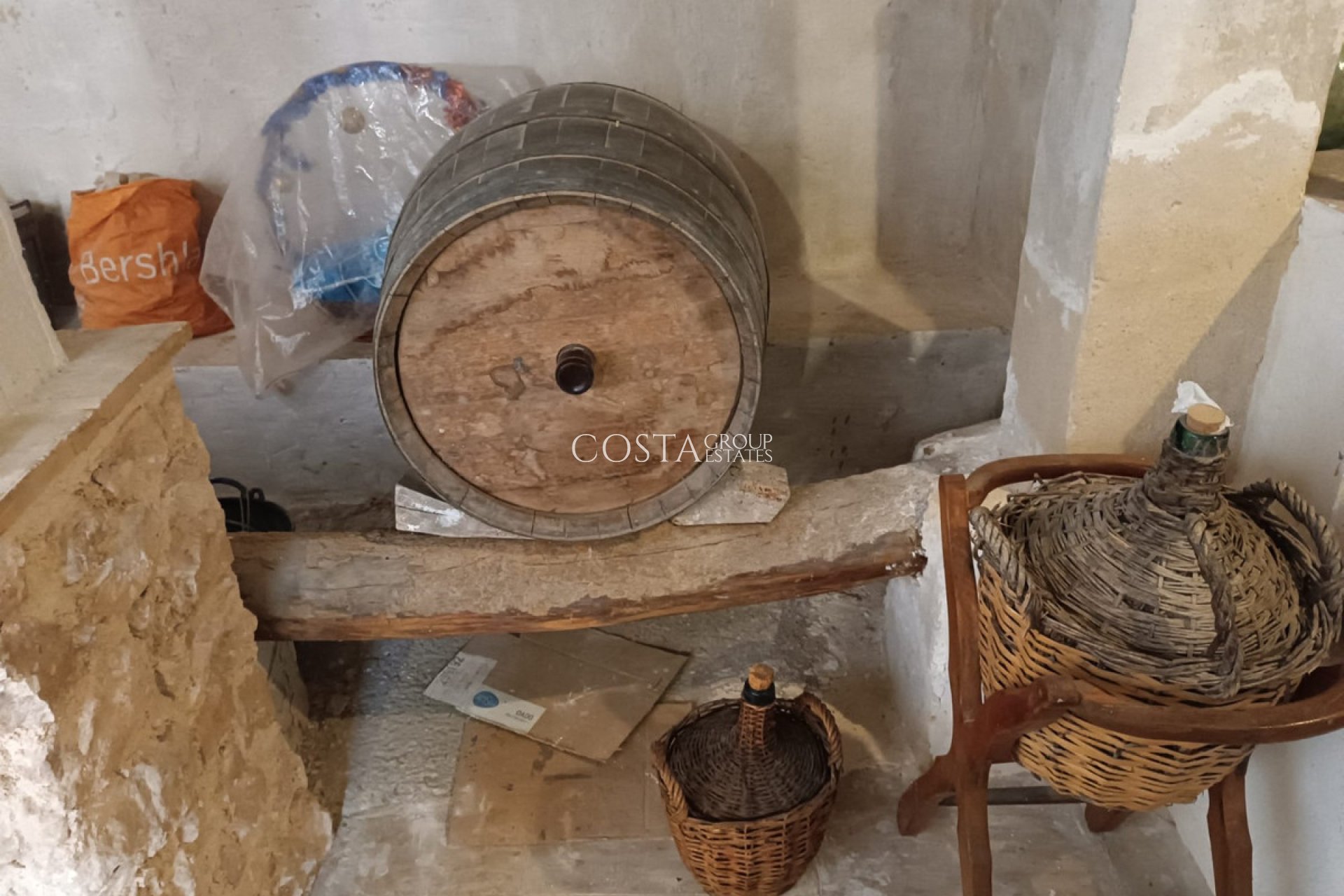 Wiederverkauf - Villa -
Yecla - Yecla Centro