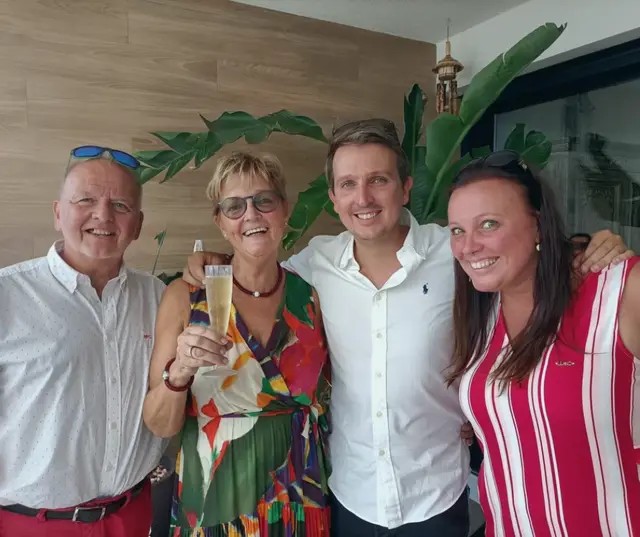 Foto's van tevreden klanten