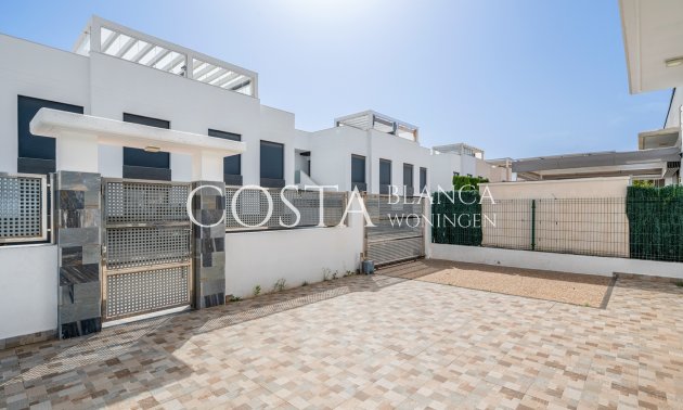 Resale - Villa -
Ciudad Quesada
