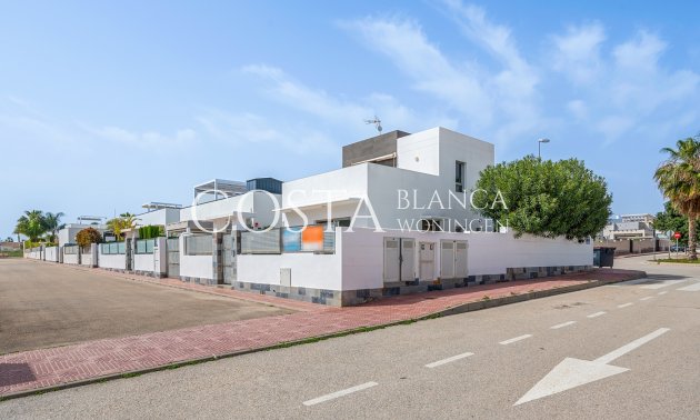 Resale - Villa -
Ciudad Quesada