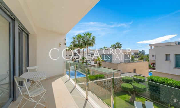 Resale - Villa -
Orihuela - Vistabella Golf