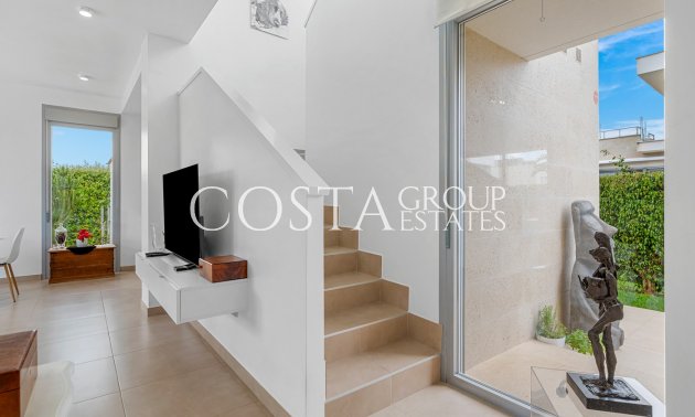 Resale - Villa -
Orihuela - Vistabella Golf