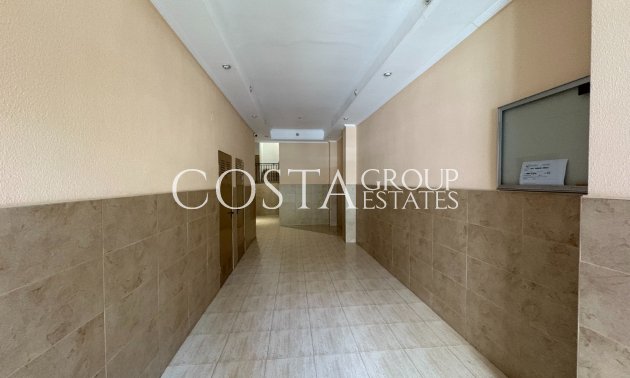 Herverkoop - Appartement -
Torrevieja - Centro