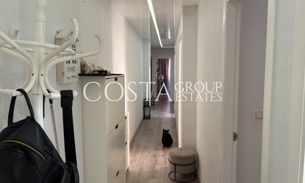 Herverkoop - Appartement -
Torrevieja - Centro