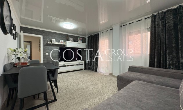 Herverkoop - Appartement -
Torrevieja - Centro