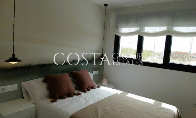 New Build - Top Floor Bungalow -
Pilar de la Horadada - pueblo