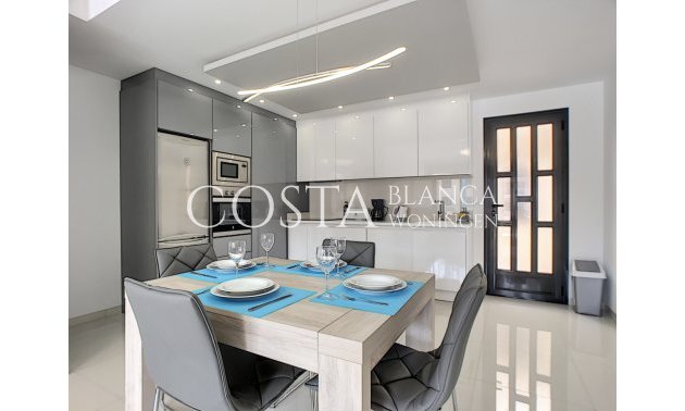 Revente - Appartement -
 - La Torre De La Horadada
