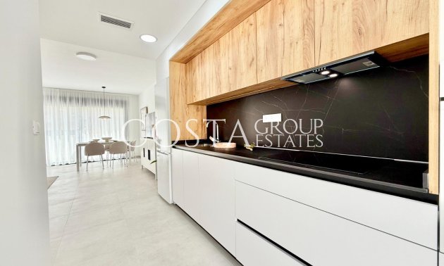 New Build - House -
Cox - San Fernando