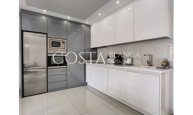 Revente - Appartement -
 - La Torre De La Horadada