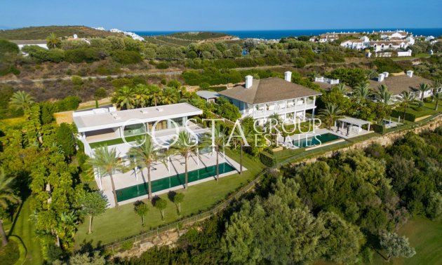 New Build - Villa -
Casares - Pedregales