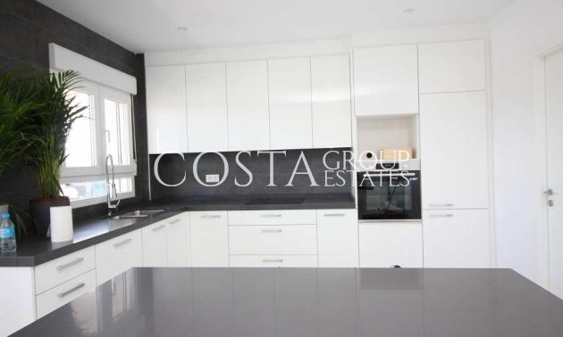 Neue Gebäude - Villa -
Pinoso