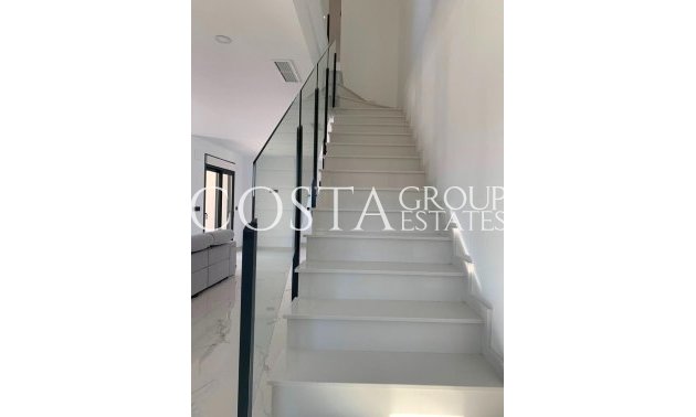 Neue Gebäude - Villa -
Pinoso