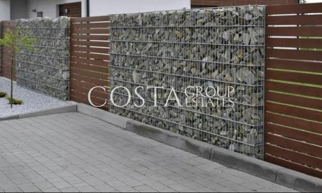 Neue Gebäude - Villa -
La Romana