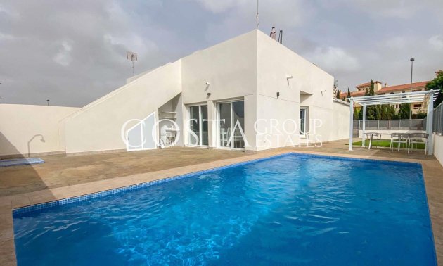 Nowy budynek - Semidetached -
Los Alcazares - Serena Golf