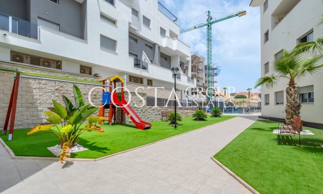 Herverkoop - Appartement -
Orihuela Costa - Las Filipinas