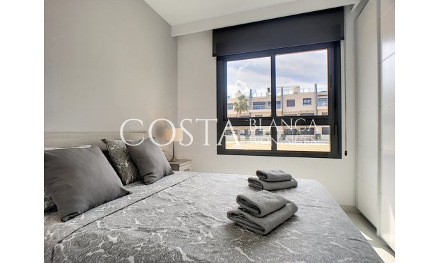Revente - Appartement -
 - La Torre De La Horadada