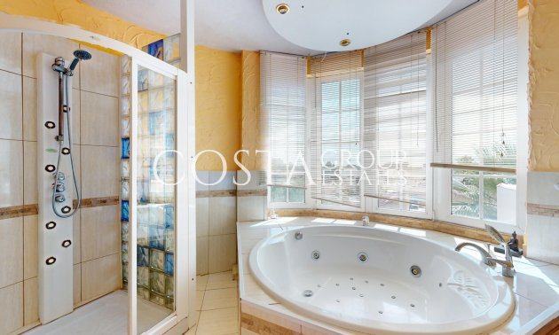 Herverkoop - Villa -
Orihuela Costa - La Zenia