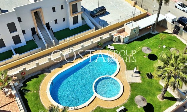 Herverkoop - Huis -
Orihuela Costa - Villamartín