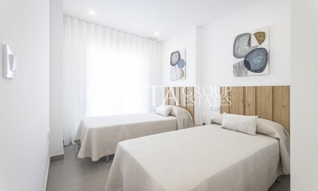 Nowy budynek - Apartament -
La Manga del Mar Menor - La Manga