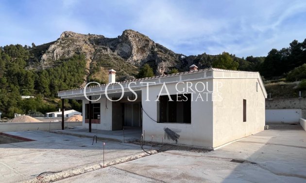 Nowy budynek - Willa -
Penàguila - El Olivar