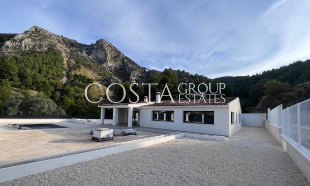 Nieuwbouw Woningen - Villa -
Penàguila - El Olivar