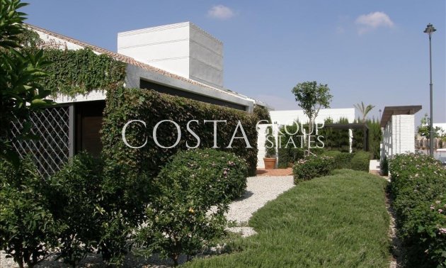 Nouvelle construction - Villa -
Sucina - Peraleja Golf