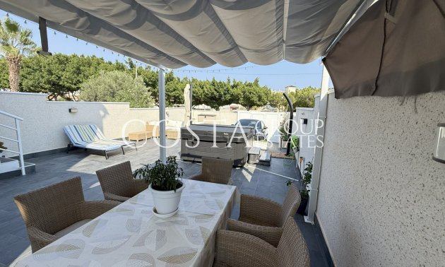 Odsprzedaż - Dom -
Orihuela Costa - La Zenia