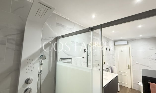 Odsprzedaż - Dom -
Orihuela Costa - La Zenia