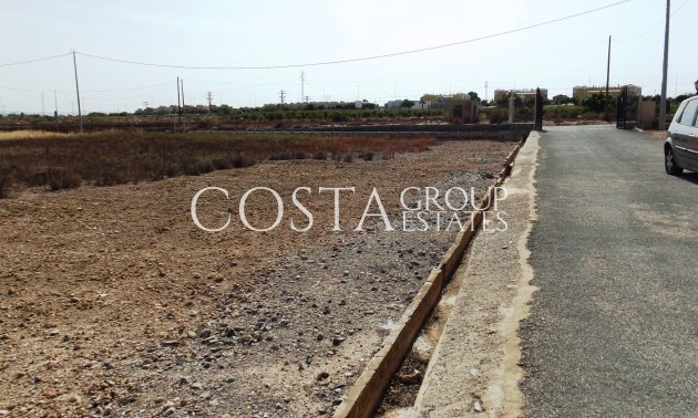 Herverkoop - Villa -
Los Montesinos - La Herrada